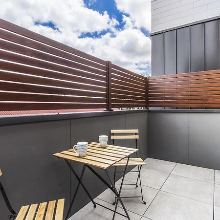 Boutique Apartment In Quiet, Sought-After Suburb Carnegie ภายนอก รูปภาพ